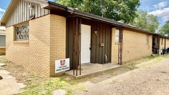 1606 22nd St in Lubbock, TX - Building Photo