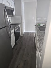 Room in Apartment on Arlyn Cir in Charlotte, NC - Building Photo - Building Photo