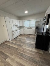 269 S Spring St in Madisonville, KY - Building Photo - Building Photo