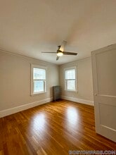 17 Edgecliff Rd in Watertown, MA - Building Photo - Building Photo