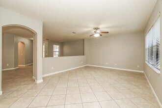 3869 Aspen Leaf Dr in Boynton Beach, FL - Building Photo - Building Photo