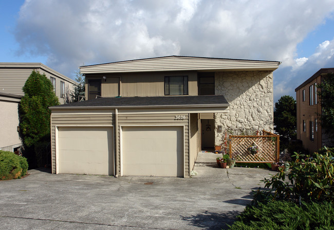 3626 W 26th Pl in Seattle, WA - Foto de edificio - Building Photo