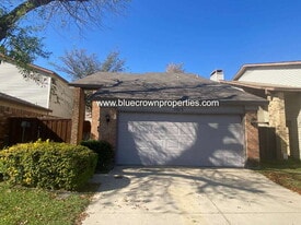 2013 Via Miramonte in Carrollton, TX - Building Photo