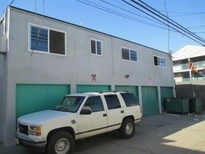 1614 Cherry Ave in Long Beach, CA - Building Photo - Building Photo