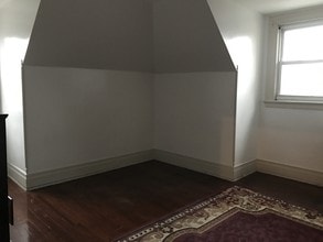 97 Heller Pkwy, Unit 3 in Newark, NJ - Foto de edificio - Building Photo
