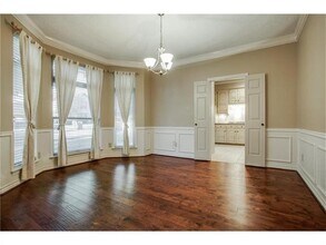 2710 Devonshire Dr in Carrollton, TX - Building Photo - Building Photo