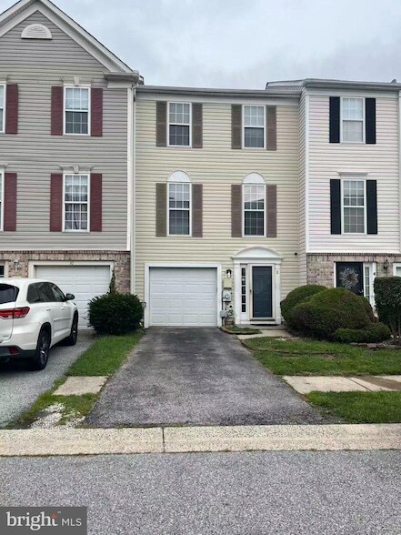 property at 8 Carper St