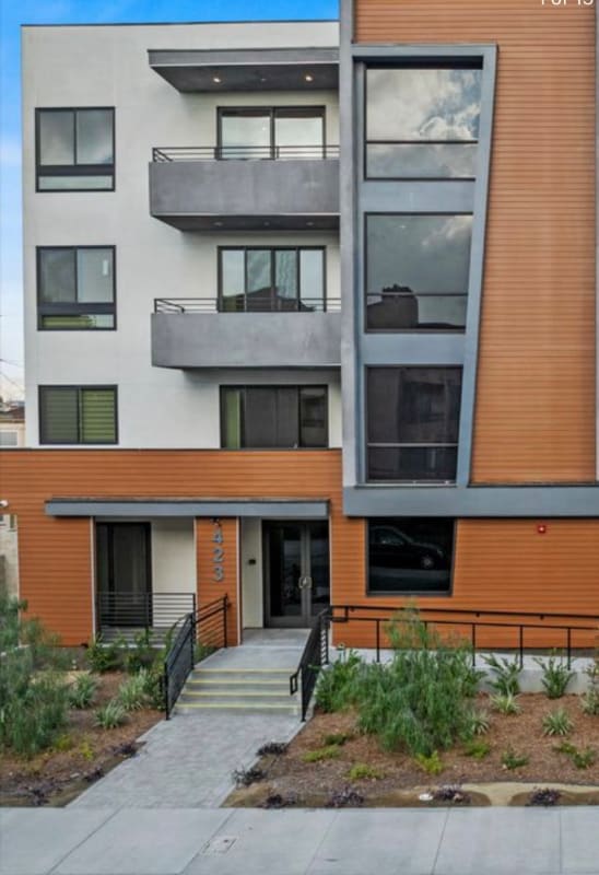 423 Oak St in Glendale, CA - Building Photo - Building Photo