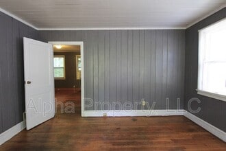 301 Dupont Dr in Greenville, SC - Building Photo - Building Photo