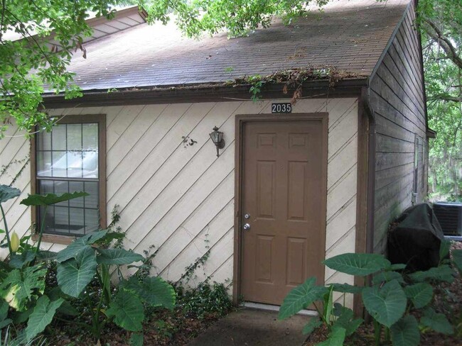property at 2035 Continental Ave
