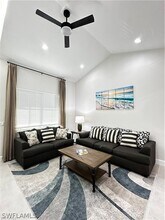 7135 Cayo Coco Ln in Naples, FL - Building Photo - Building Photo