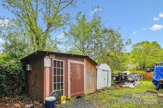 6800 Deanwood Pl in Charlotte, NC - Building Photo - Building Photo