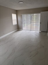 6268 NW 53rd St in Coral Springs, FL - Building Photo - Building Photo