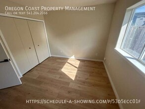 3402 Domingo Ct in Tillamook, OR - Building Photo - Building Photo