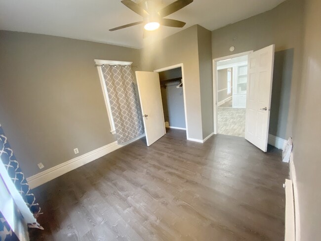 property at 2427 N 4th St