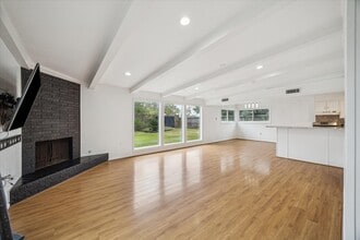 10518 Moorberry Ln in Houston, TX - Building Photo - Building Photo