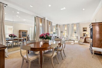 7440 Old Maple Square in McLean, VA - Building Photo - Building Photo