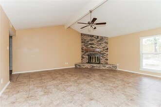 4807 Crestmont Ct in Arlington, TX - Building Photo - Building Photo