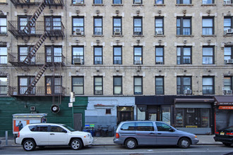 357-359 First Ave in New York, NY - Building Photo - Building Photo