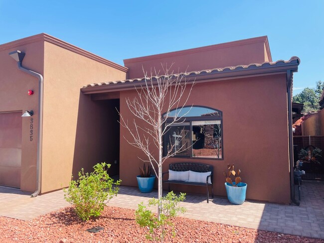 property at 3835 Portofino Wy