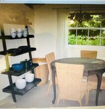 4214 Wilkinson Rd in Sarasota, FL - Foto de edificio - Building Photo