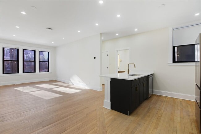 4638 N Hamilton Ave in Chicago, IL - Building Photo - Building Photo