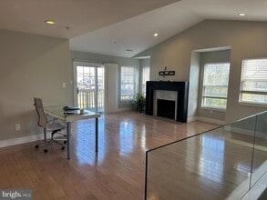 9 Wagon Wheel Rd in Quakertown, PA - Building Photo - Building Photo