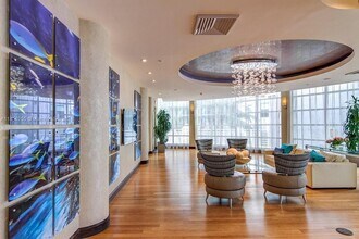 244 Biscayne Blvd, Unit 2002 in Miami, FL - Building Photo - Building Photo