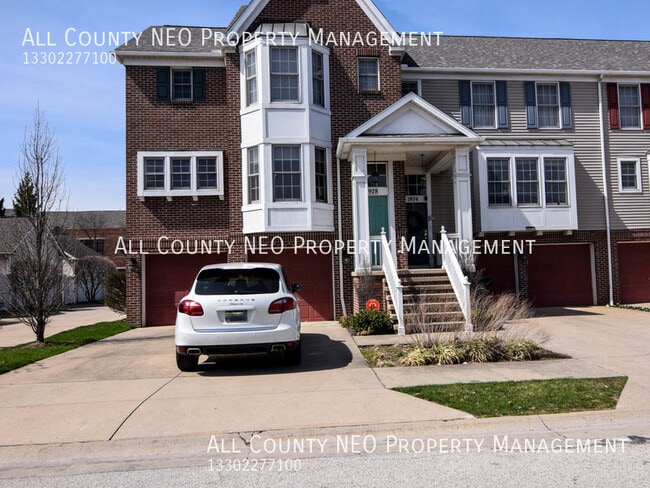 property at 1978 E 82nd St