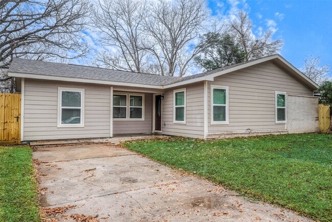 property at 5755 Heron Dr