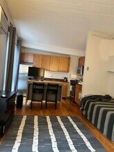 12 Stoneholm St, Unit 420 in Boston, MA - Building Photo - Building Photo
