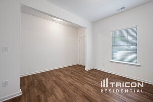 135 Chapel Meadow Ln SW in Cartersville, GA - Building Photo