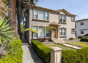 8537 Cashio St in Los Angeles, CA - Building Photo - Building Photo