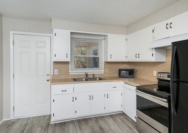 513 Old Central Rd in Clemson, SC - Building Photo - Building Photo