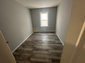 134 E Jersey St in Elizabeth, NJ - Building Photo - Building Photo