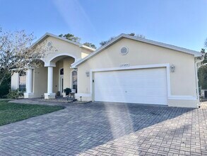 13609 Morning Ct in Hudson, FL - Building Photo - Building Photo