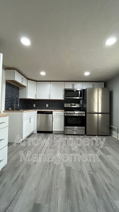 1535 N 32nd St in Lincoln, NE - Building Photo