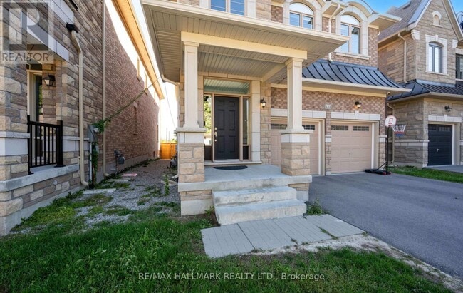 123 Bond Crescent in Richmond Hill, ON - Building Photo - Building Photo