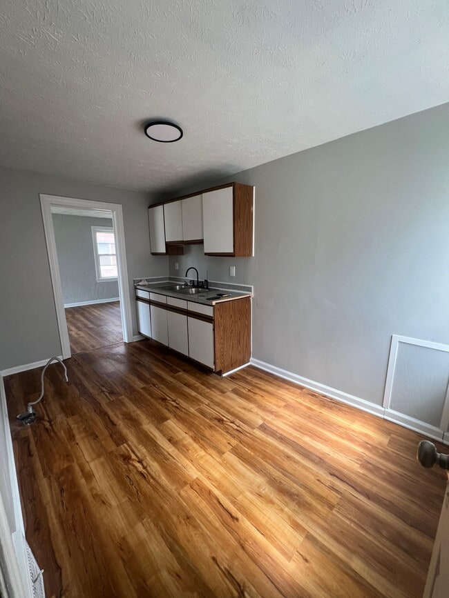 property at 525 E 222nd St