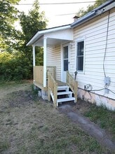 709 8th St in Menominee, MI - Building Photo - Building Photo