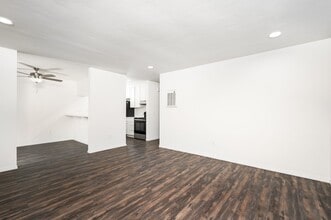 Woodman Village in San Diego, CA - Building Photo - Interior Photo