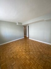 21 Weymouth Ave, Unit 1 in Boston, MA - Building Photo - Building Photo