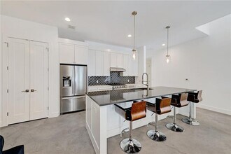5506 Evans Ave in Austin, TX - Building Photo - Building Photo