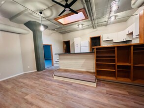 311 N 8th St in Lincoln, NE - Building Photo - Building Photo