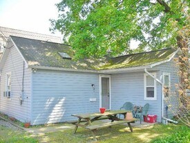 136 Hartswick Ave in State College, PA - Building Photo