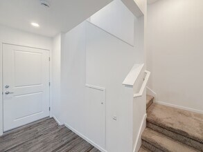 1038 Cooper Pl in San Diego, CA - Foto de edificio - Building Photo