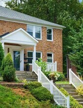 5708 Rockspring Rd in Baltimore, MD - Building Photo - Building Photo