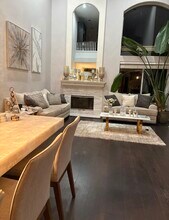 2300 Greenbriar Dr in Chula Vista, CA - Building Photo - Building Photo