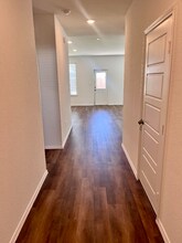 1213 Casa Luminar in Converse, TX - Building Photo - Building Photo