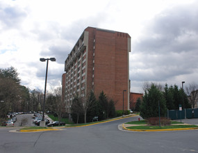 Hunters Woods Fellowship House in Reston, VA - Building Photo - Building Photo